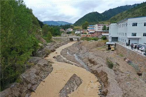 若尔盖县水利局推动水利建设助力地方繁荣发展